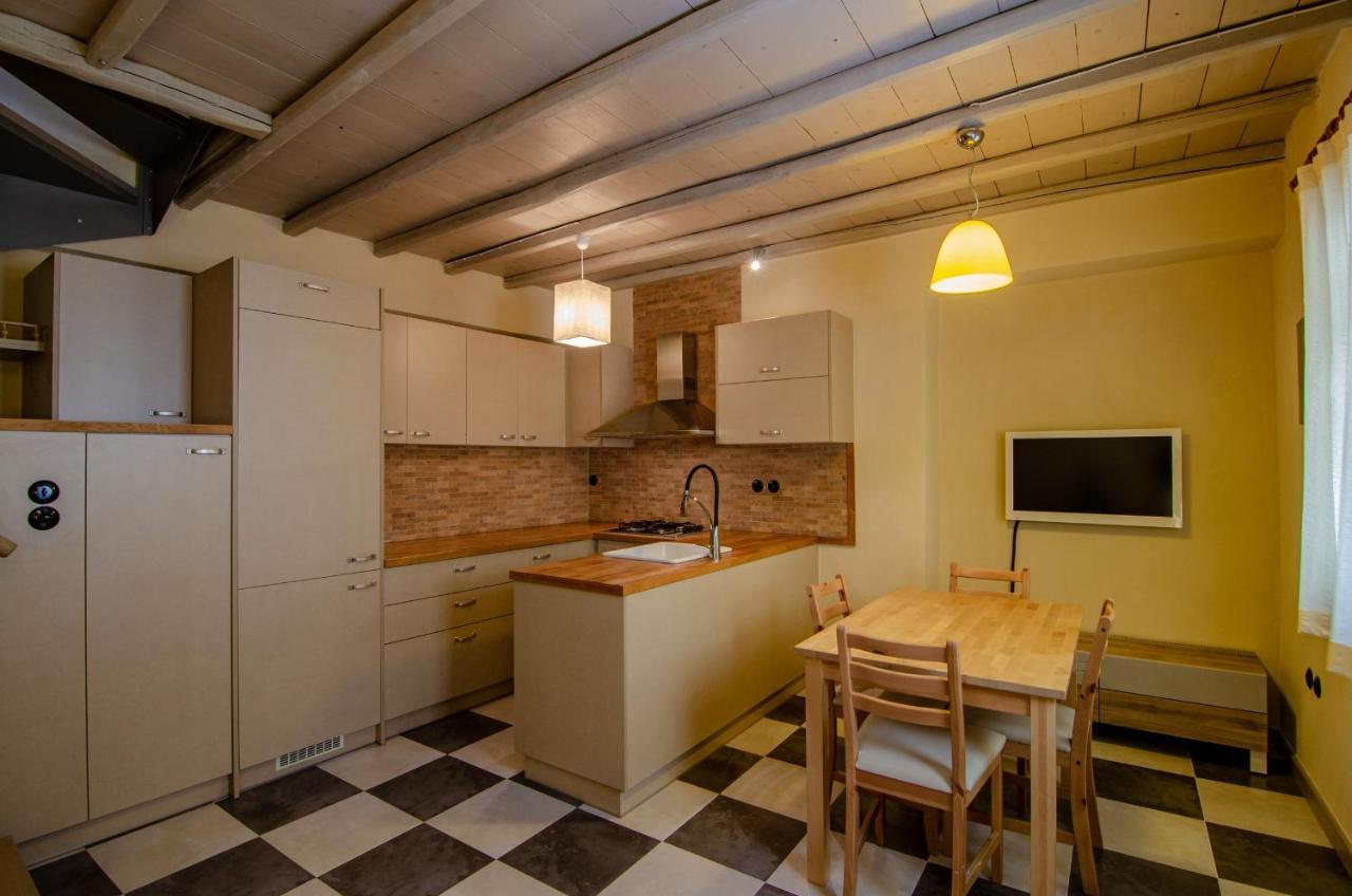 Myyellowhome Ermoupoli Dış mekan fotoğraf