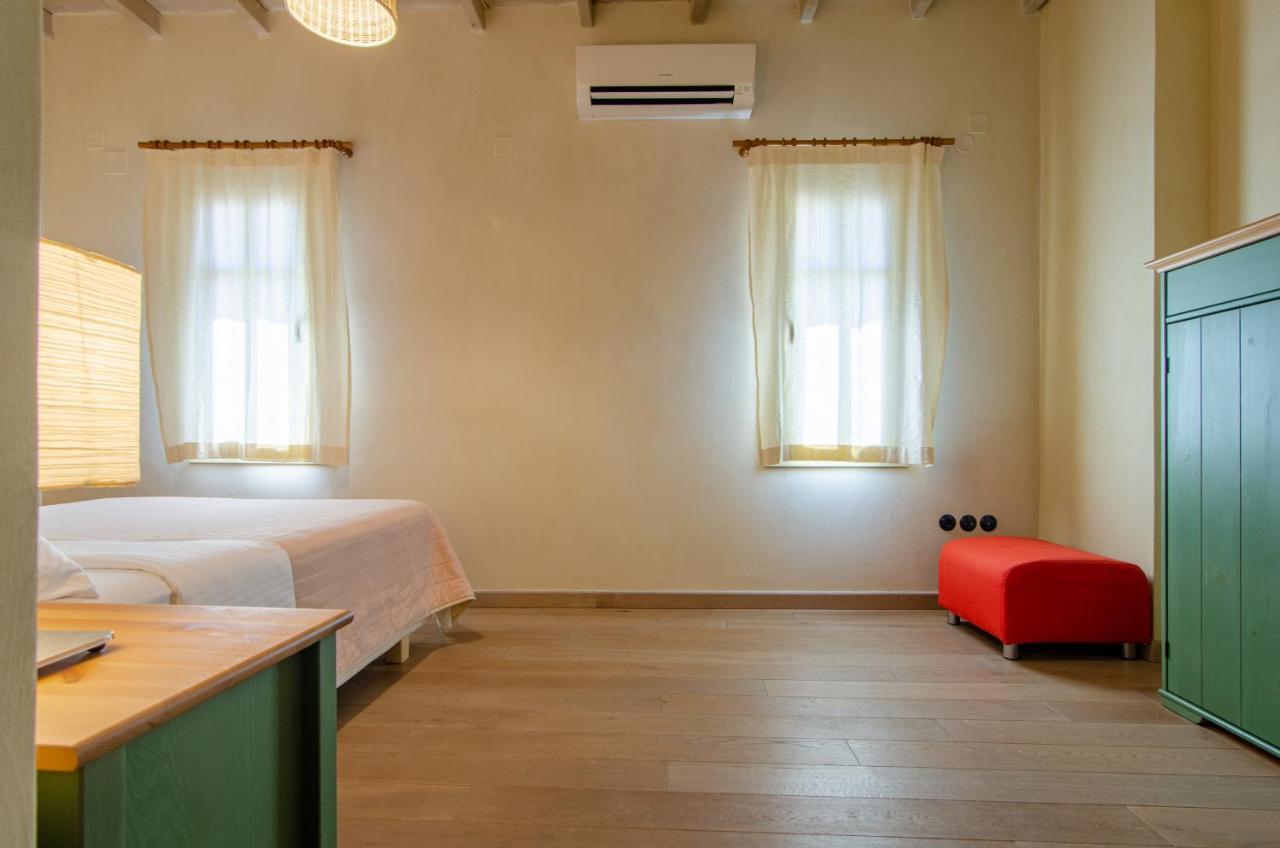 Myyellowhome Ermoupoli Dış mekan fotoğraf